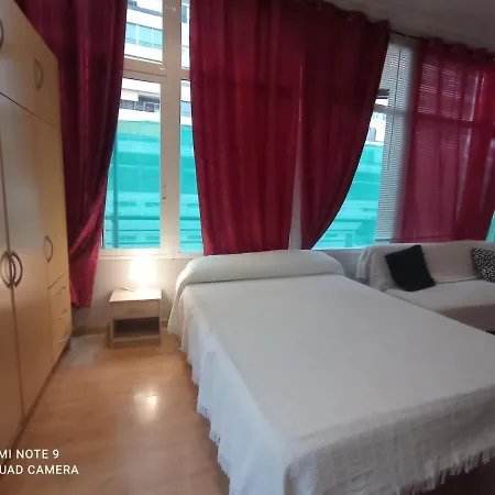아파트 Amanecer Apartament 알리칸테